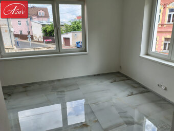 Prostorný dům po rekonstrukci, Dubí-Pozorka - 12