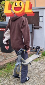 Elektrická koloběžka - Aerium T350 Pro černá - 12