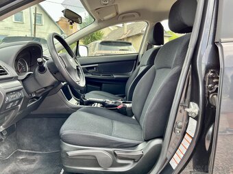 Subaru Impreza 1.6i 84 kW 4x4 Servis,Stav,Tažné - 12