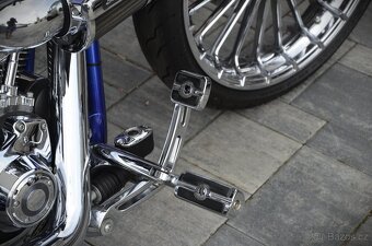 Harley Davidson Breakout CVO 110 - 12