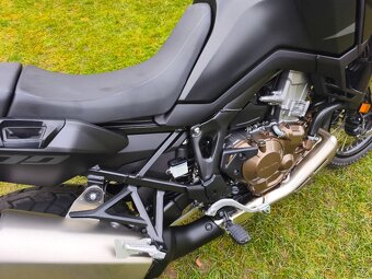 Honda CRF 1100 L Africa Twin (2023) jako nová, 16 tis.km - 12