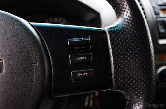 Nissan Navara DoubleCab 2.5D XE - 12