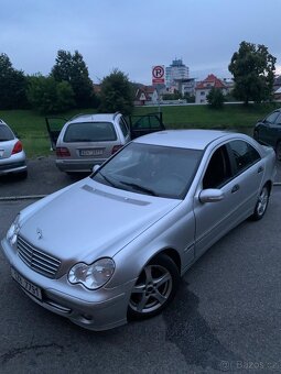 Mercedes Benz w203 c200 - 12