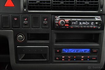 Volkswagen Multivan T4 2.5 TDi ATLANTIS,DKLIMA,POSTEL,TAŽNÉ - 12