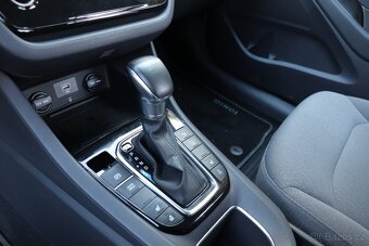 Hyundai IONIQ PHEV Plug-in Hybrid - 12