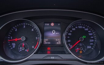 Volkswagen Passat Variant 2.0TDI 110kW BMT DSG automat - 12