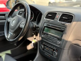 VW Golf VI 1.2TSI 77kw combi / BOHATÁ VÝBAVA / NOVA STK - 12
