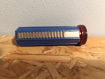 Airsoft vnitřní díly pro m4 mechabox - 12