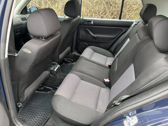 Volkswagen Golf 1.4 16V - 12