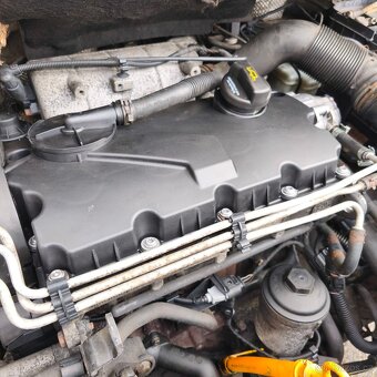 Volkswagen Caddy 2.0 SDI, poctivých 323tkm, po servisu - 12