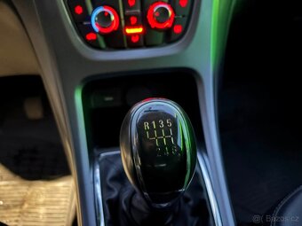 Opel Astra J kombi 1.6 cdti r.v.2016 - 12