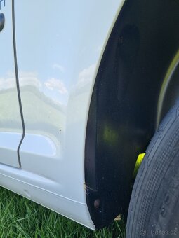 Volkswagen Caddy Maxi 1.9 TDI (77 kW), 7 míst, r. v. 2010 - 12