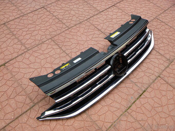 VW Tiguan II lift orig nárazník 5NA807221C maska - 12