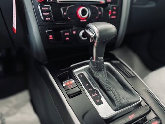 Audi A4 20TDI FACELIFT/105Kw/Automat/171tiskm/EXTRA STAV - 12