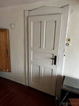 Prodám staré dveře včetně obložek z prvorepublikové vily - 12