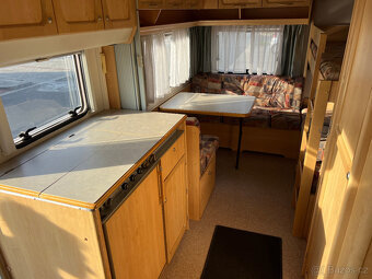 Karavan Knaus Sunshine 495-Palandy, plynový bojler,pojezd - 12