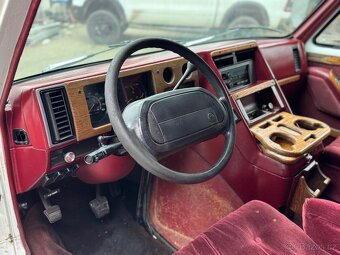 1994 Chevrolet G20 Gladiator - Glaval Vans - 12