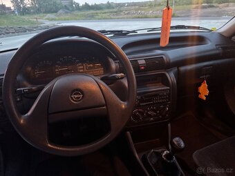 Opel Astra F 1.6 Si (r.v. 1994) – pouze 97.000 km - 12
