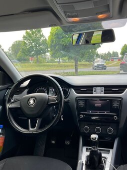 Škoda Octavia 3 - 12
