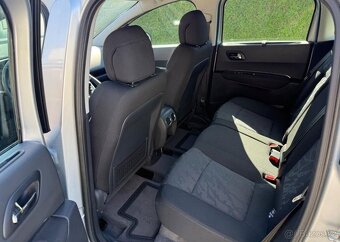 Peugeot 3008 1,6 HDi jízdní režimy klima nafta - 12