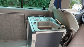 VW MULTIVAN T4 2.5TDI 111KW 7 MÍST R.V.2000 HOLANDSKO - 12