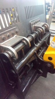 Přechodová deska , redukce upínačů - 12