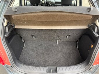 Mazda 2, 1.4i, 63kw Man. - 12