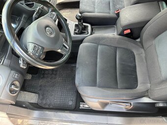 Volkswagen Tiguan - 12