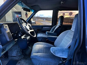 1991 Chevrolet Astro Van AWD | 4.3 V6 - 12