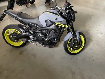 Yamaha MT-09 - 12