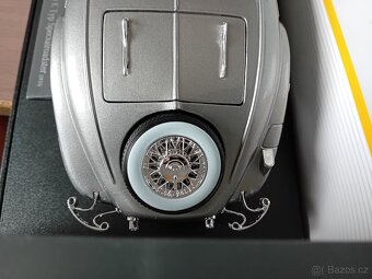 Mercedes-Benz, Aston Martin a Ford    1:18   Maisto - 12