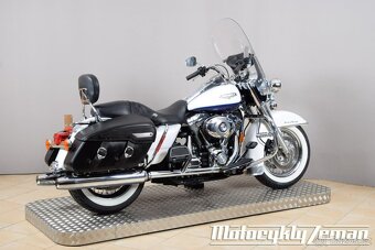 Harley-Davidson FLHRCI Road King Classic 2007 - 12