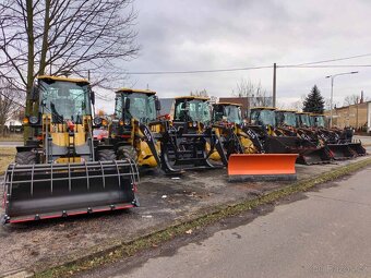 Čelní kolový, kloubový nakladač ZL13 - 12