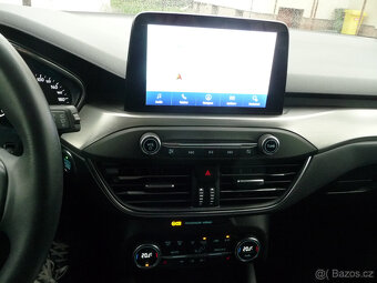 Ford Focus 1.5 TDCi 88 kw Titanium plus po prvním majiteli - 12
