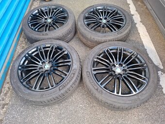Original sada 19" BMW 5 G30 style 664M-POWER - 12