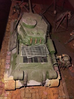 Model bitvy útok na sovětský tank. - 12