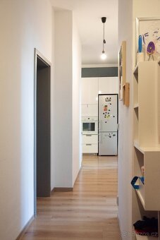 Prodej bytu 3 + KK - 109,2 m2, osobní vlastnictví, zděný - 12