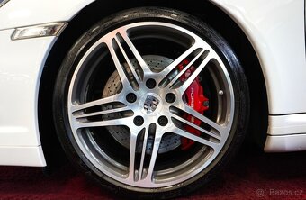 Porsche 911 Turbo (997) Coupé z roku 2007 - 12