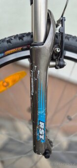 Specialized Hotrock v.M - 12