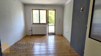 Prodej rodinného domu 152 m2, pozemek 1519 m2, Cerhenice u K - 12