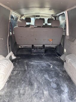 T5 long 2,0 Tdi 6 míst 75kW servisován - 12
