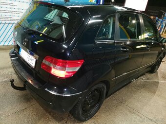 Prodám Mercedes Benzín B150 1,5 70kw,2008,Euro 4, Comfort - 12