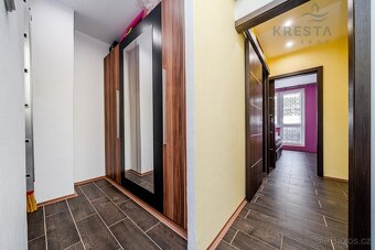 Nadstandartní byt 3+1, 78m2, s 2 wc, sprchovým koutem i vano - 12