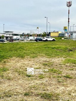 Stavební parcela 3.899 m2, k bydlení + komerční využití - Tá - 12