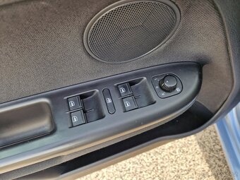 Volkswagen Golf VI Plus 2.0 tdi - commonrail - - 12