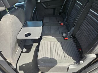VW Touran 2.0 TDI CUP 2014 TOP výbava a historie - 12
