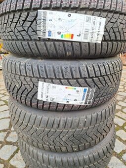 215/55r17 zimní pneu - 12