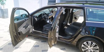 Volkswagen Passat Kombi B6 2,0 TDI - 125kw. STK+EM do 6/2027 - 12
