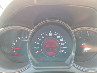 Kia Ceed i NA SPLÁTKY BEZ REGISTRU VŠEM rok 2018 251tis km - 12