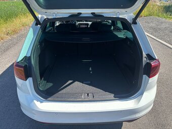 Volkswagen Passat 2,0TDI - 12